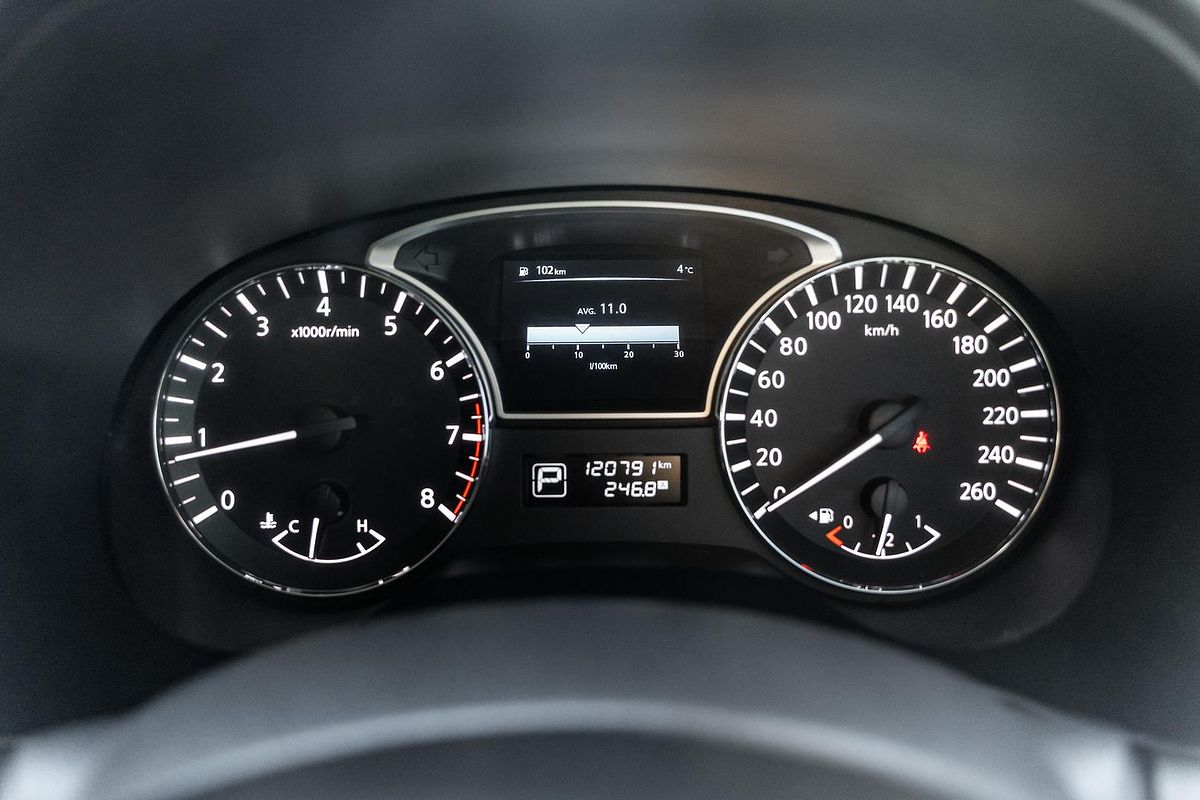 2014 Nissan Pathfinder ST R52