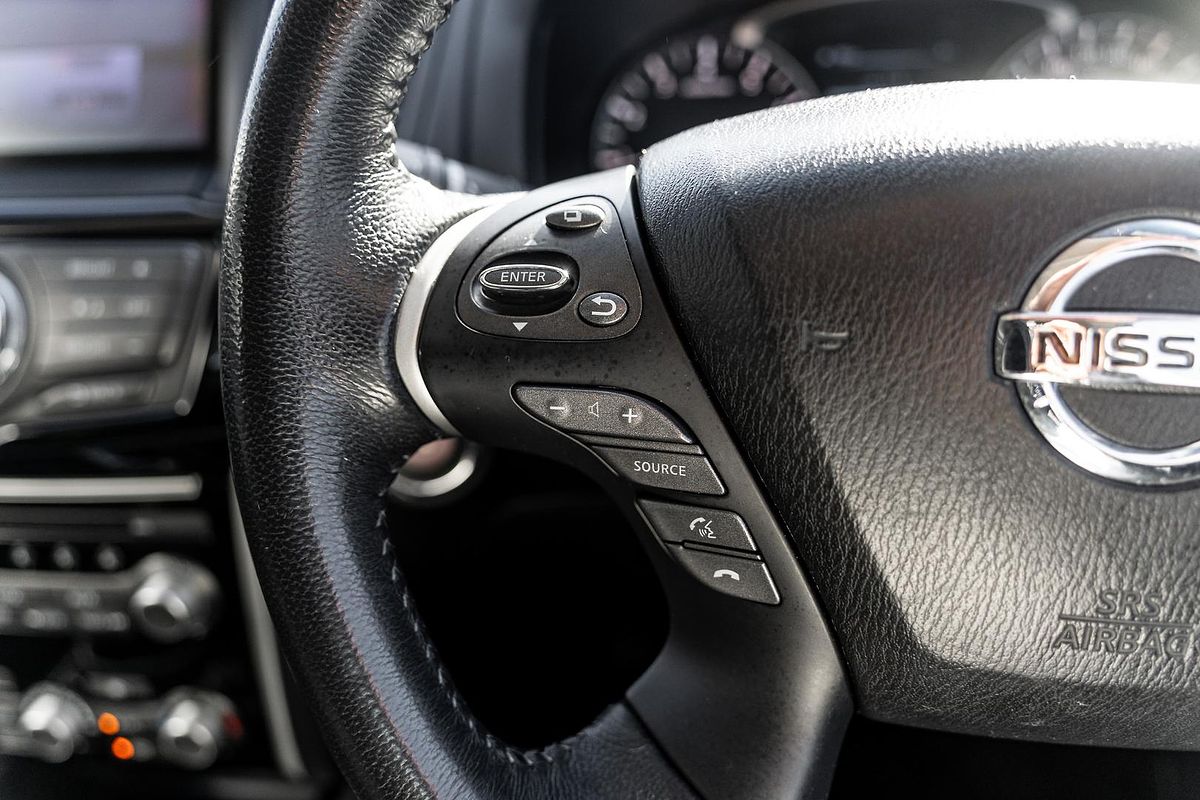 2014 Nissan Pathfinder ST R52