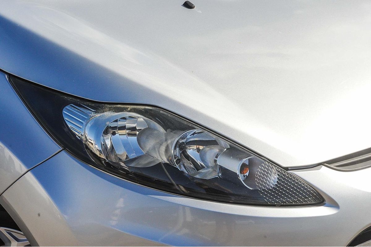 2010 Ford Fiesta LX WS