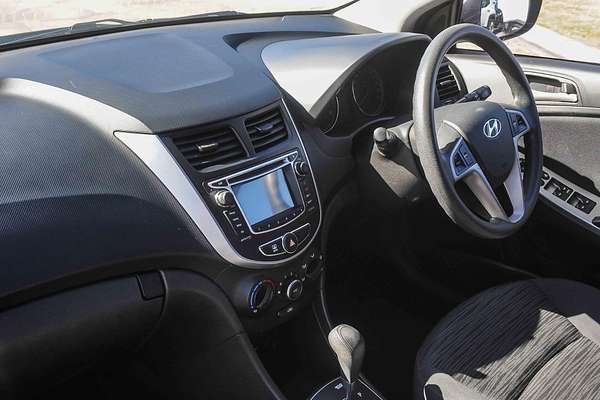 2015 Hyundai Accent Active RB2