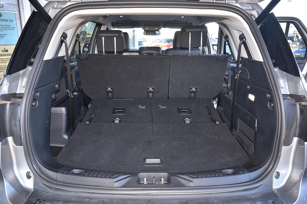 2024 Ford Everest Sport