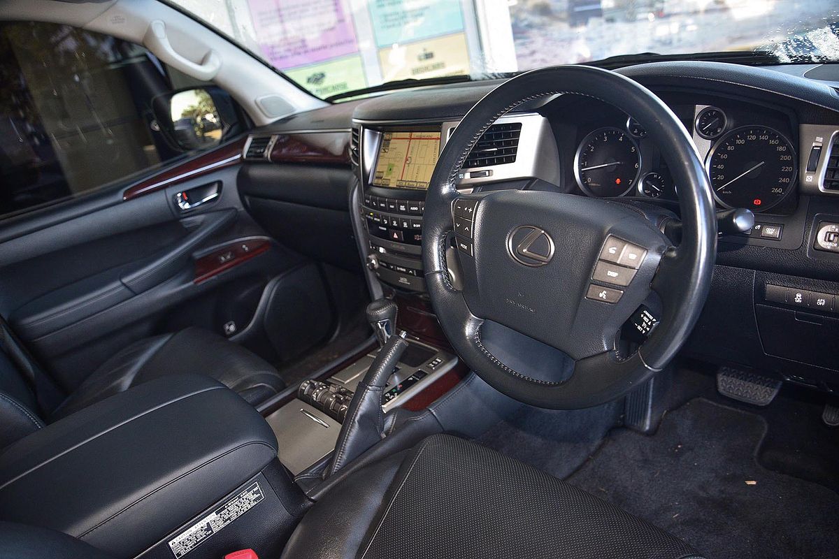 2015 Lexus LX LX570 URJ201R