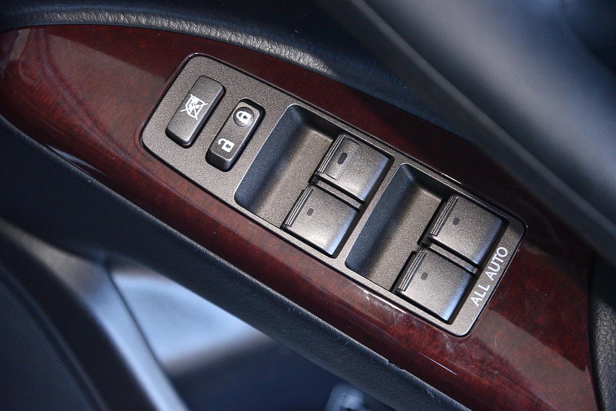 2015 Lexus LX LX570 URJ201R