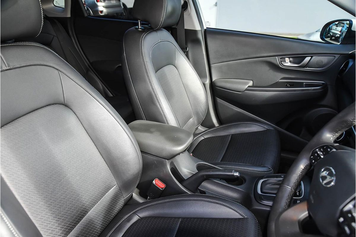 2020 Hyundai Kona Elite OS.3