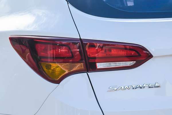 2017 Hyundai Santa Fe Active DM3 Series II