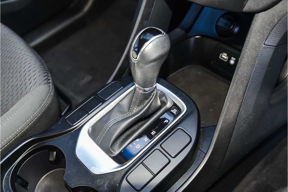 2017 Hyundai Santa Fe Active DM3 Series II