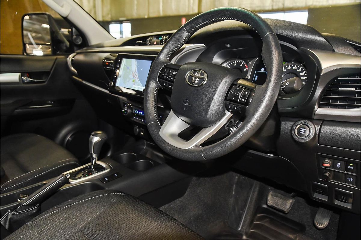 2021 Toyota Hilux SR5 GUN126R 4X4