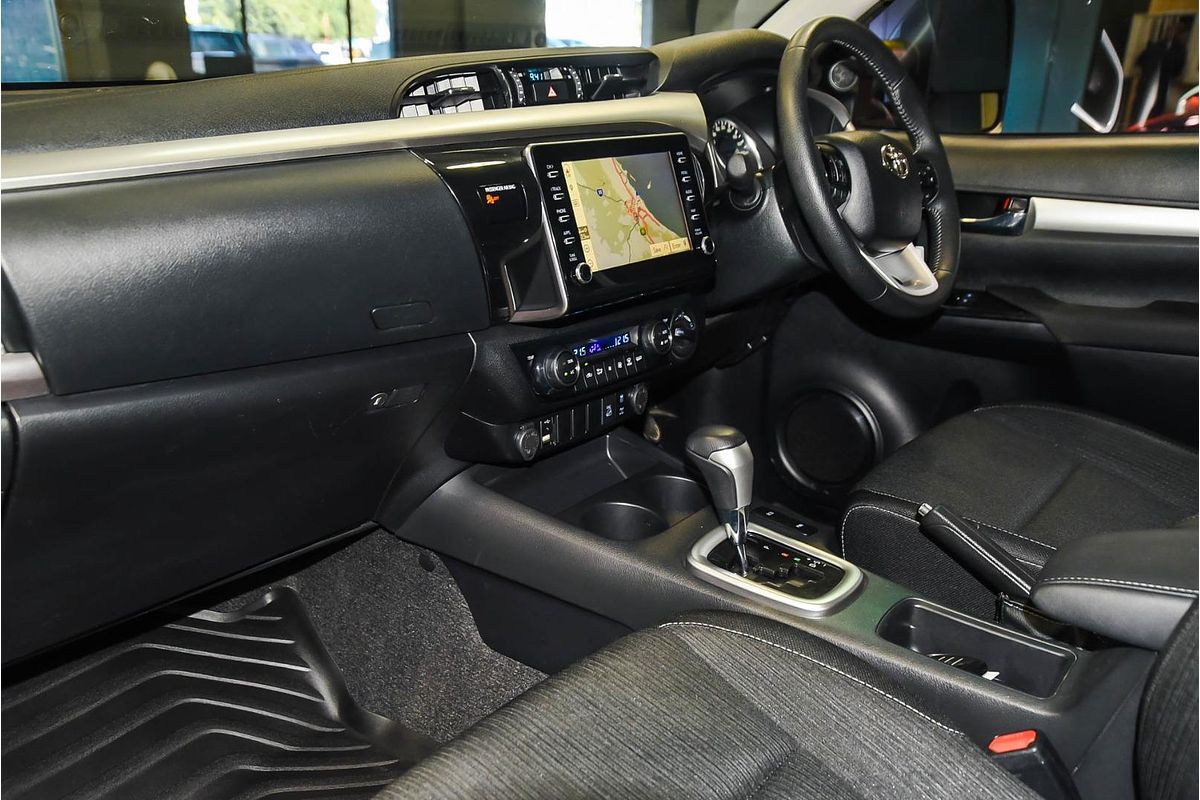 2021 Toyota Hilux SR5 GUN126R 4X4