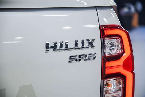 2021 Toyota Hilux SR5 GUN126R 4X4