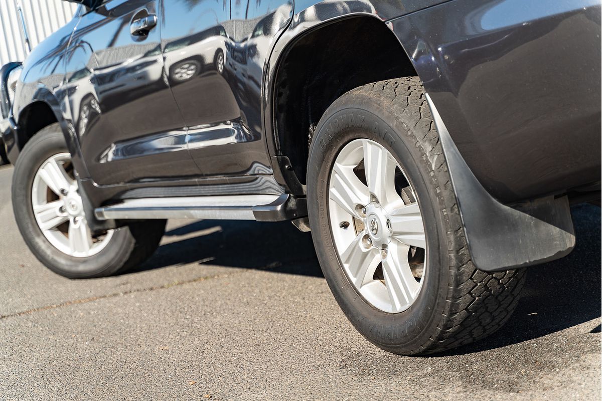 2014 Toyota Landcruiser Altitude (4x4) VDJ200R