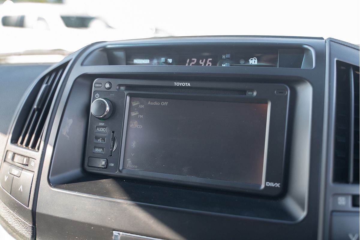 2014 Toyota Landcruiser Altitude (4x4) VDJ200R