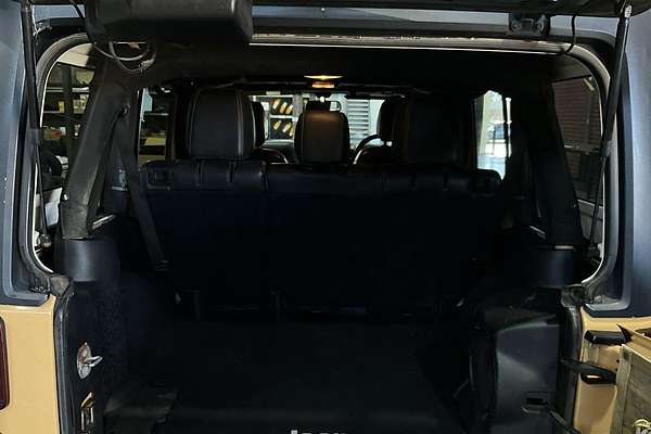 2014 Jeep Wrangler Unlimited Freedom JK