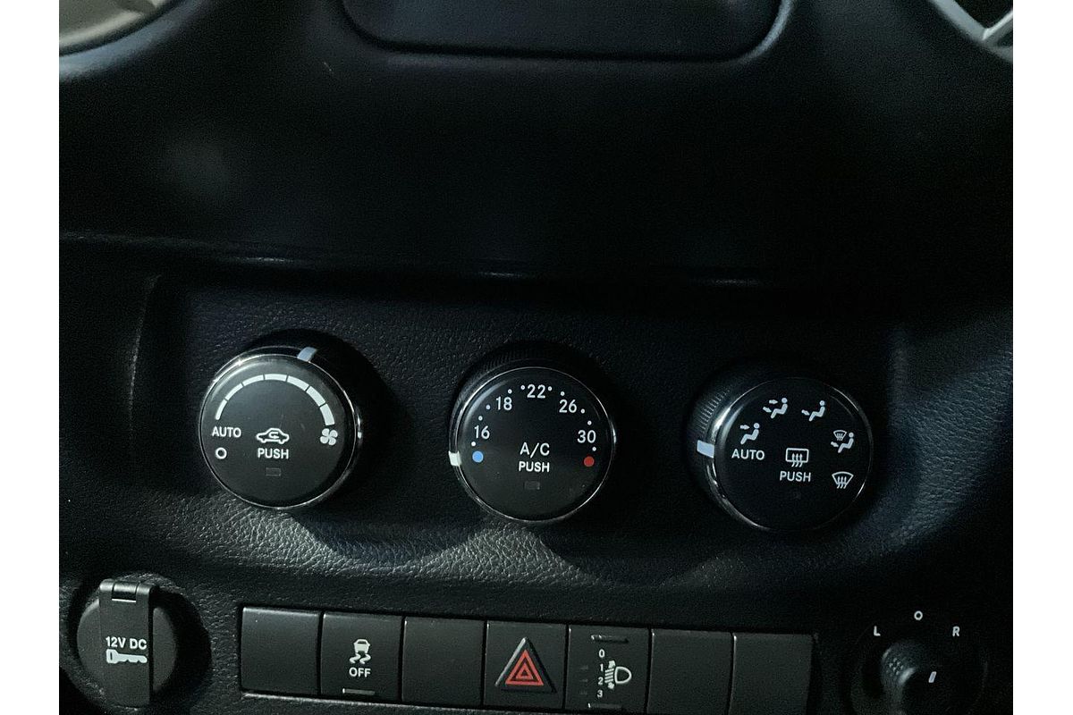 2014 Jeep Wrangler Unlimited Freedom JK
