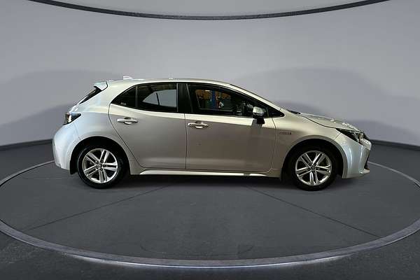 2022 Toyota Corolla Ascent Sport Hybrid ZWE211R