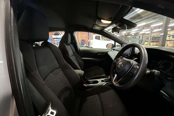 2022 Toyota Corolla Ascent Sport Hybrid ZWE211R
