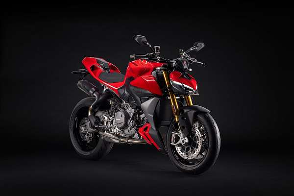 2025 Ducati STREETFIGHTER V2 S