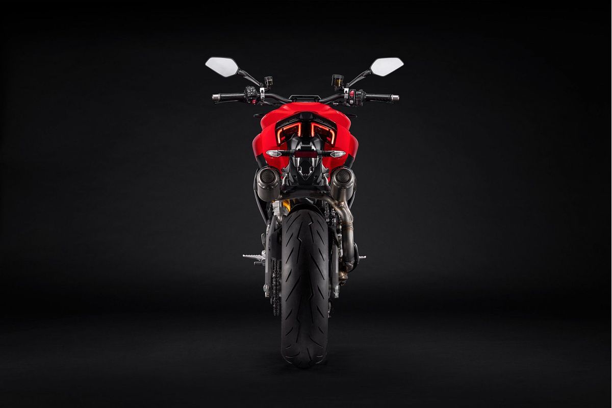 2025 Ducati STREETFIGHTER V2 S