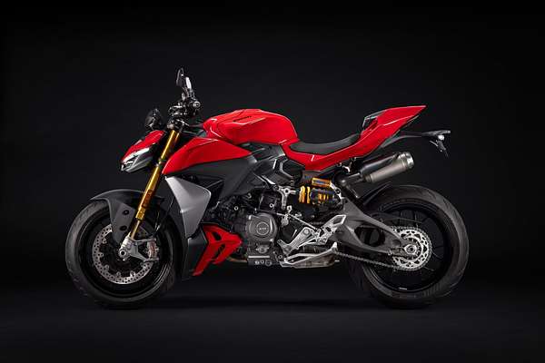 2025 Ducati STREETFIGHTER V2 S