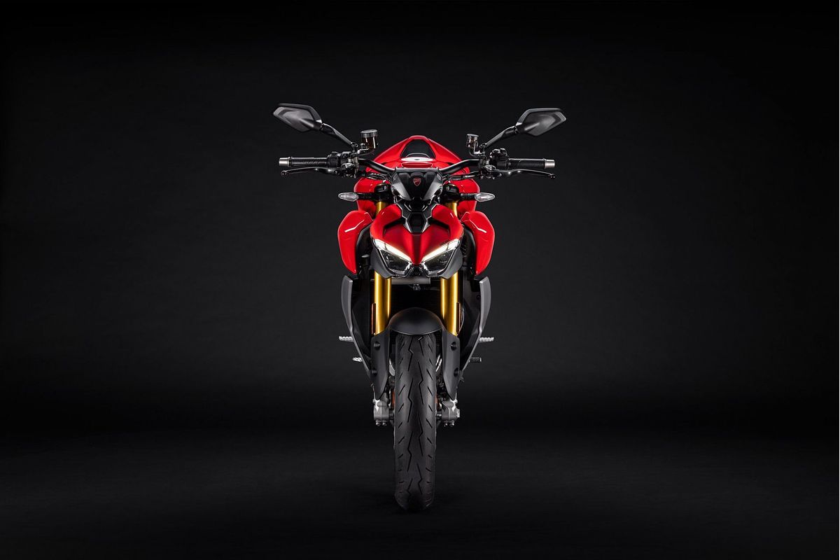 2025 Ducati STREETFIGHTER V2 S