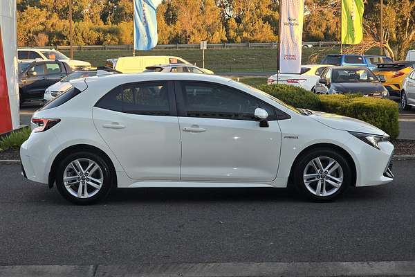2019 Toyota Corolla Ascent Sport Hybrid ZWE211R