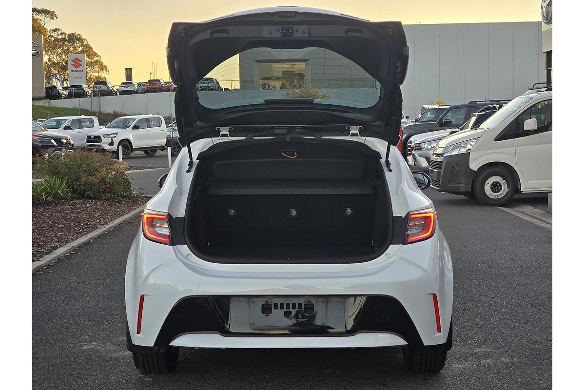 2019 Toyota Corolla Ascent Sport Hybrid ZWE211R