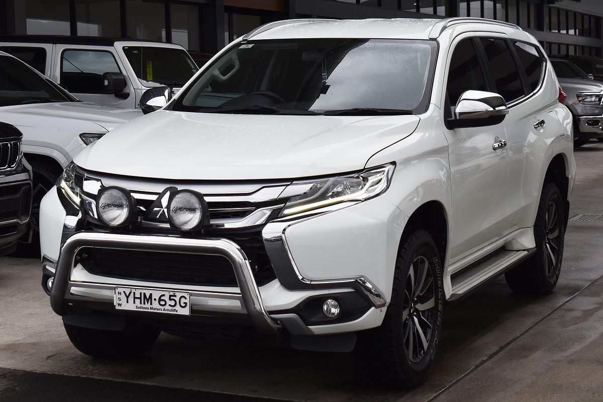 2017 Mitsubishi Pajero Sport GLS QE