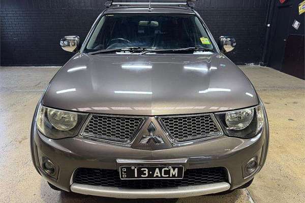 2013 Mitsubishi Triton GLX-R MN 4X4