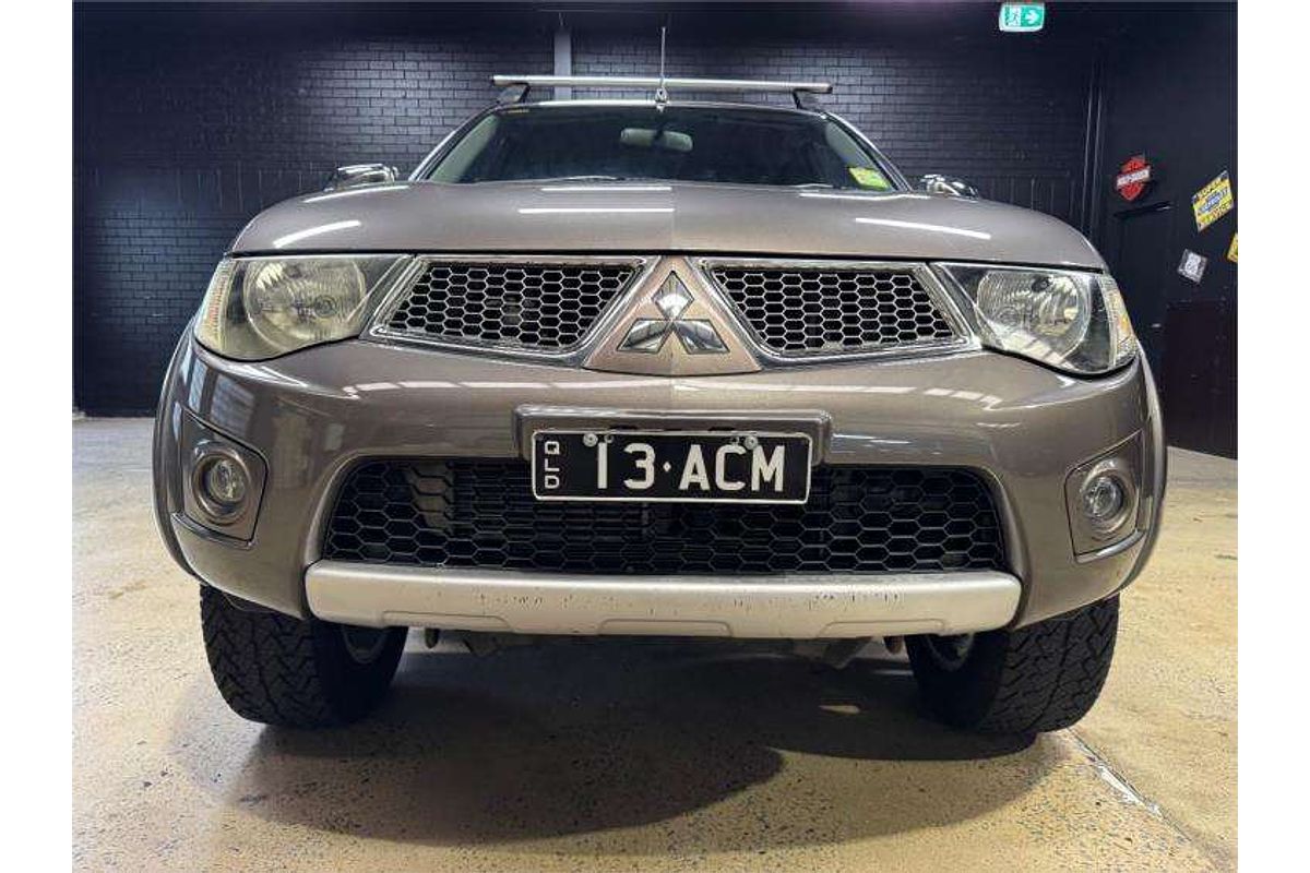 2013 Mitsubishi Triton GLX-R MN 4X4