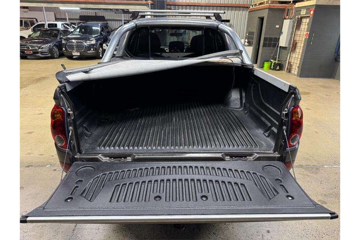 2013 Mitsubishi Triton GLX-R MN 4X4