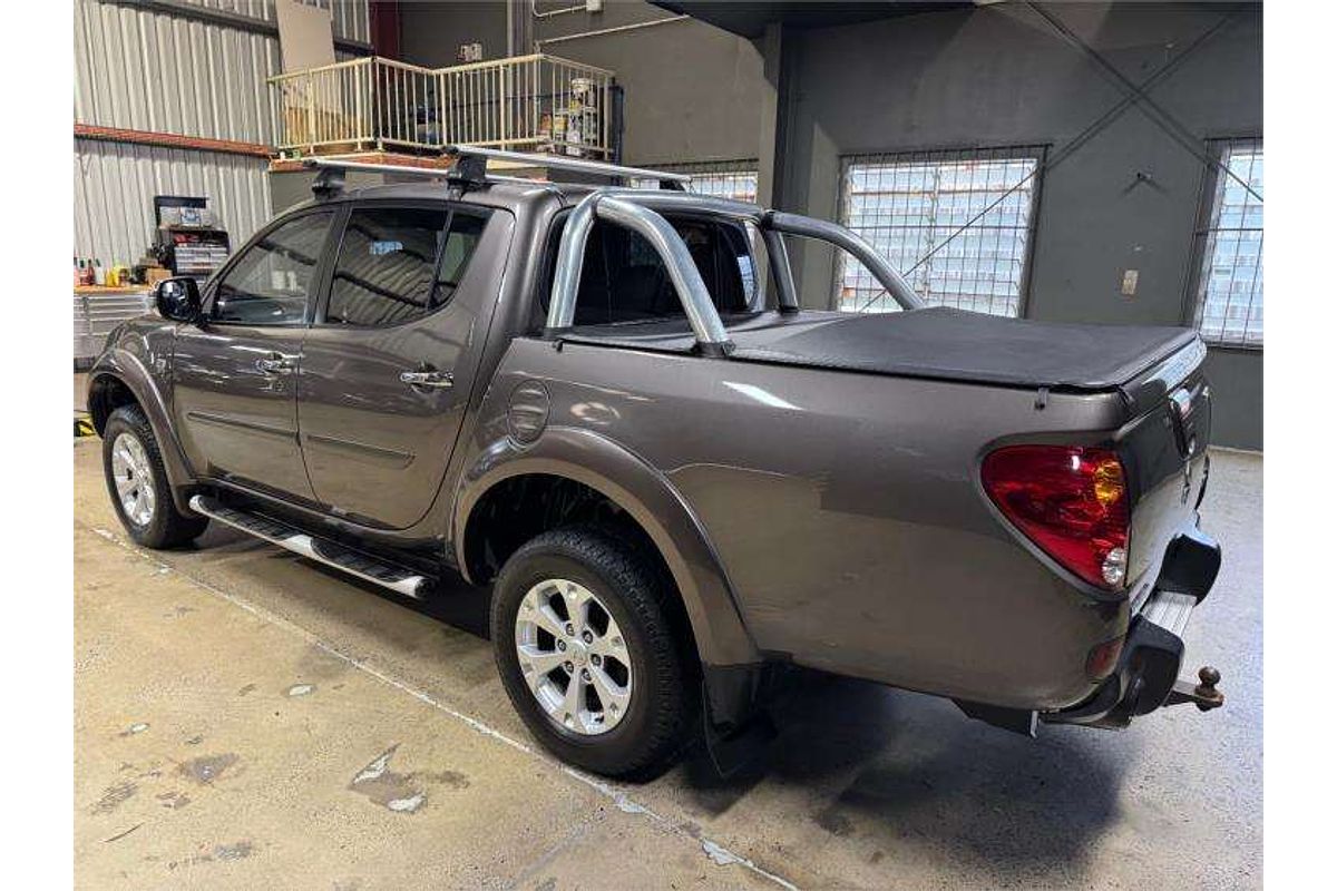 2013 Mitsubishi Triton GLX-R MN 4X4