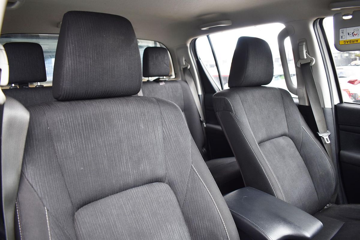 2021 Toyota Hilux SR GUN126R 4X4