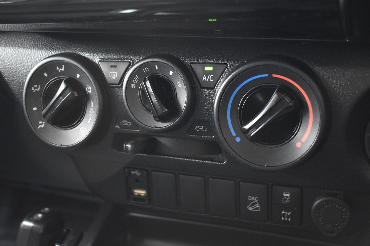 2021 Toyota Hilux SR GUN126R 4X4