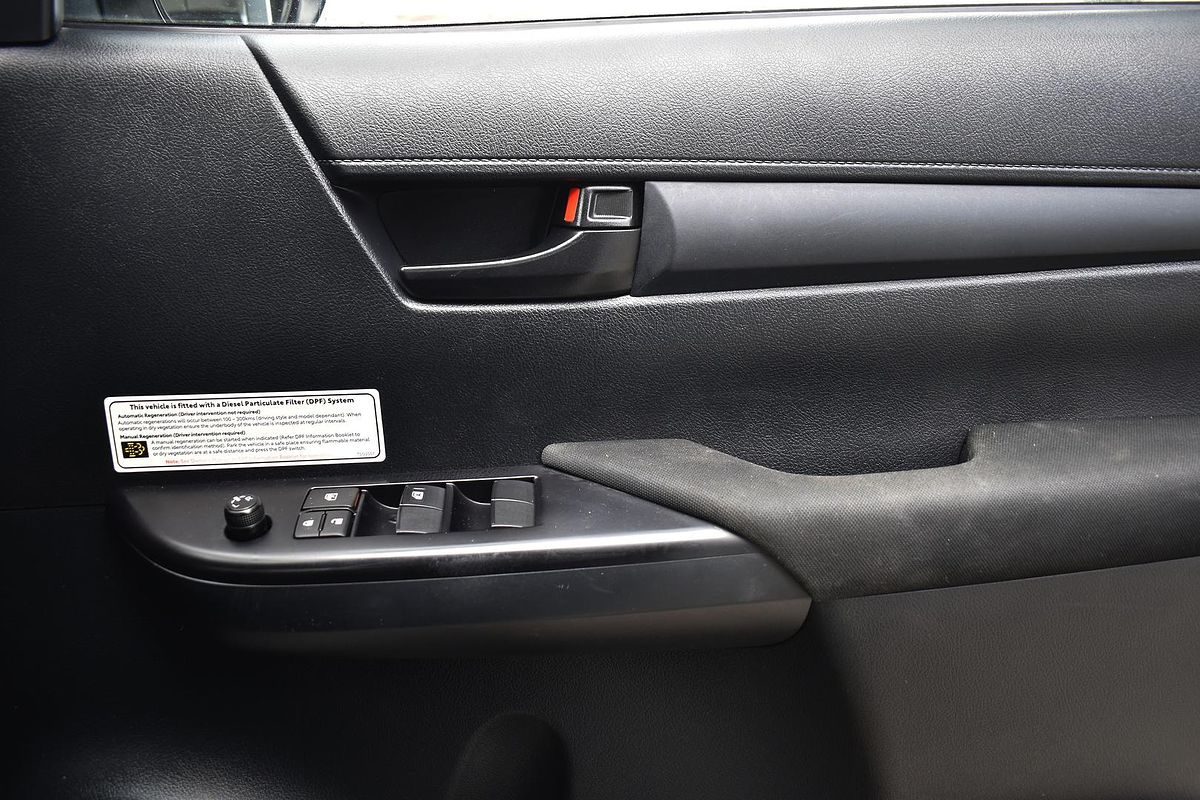 2021 Toyota Hilux SR GUN126R 4X4