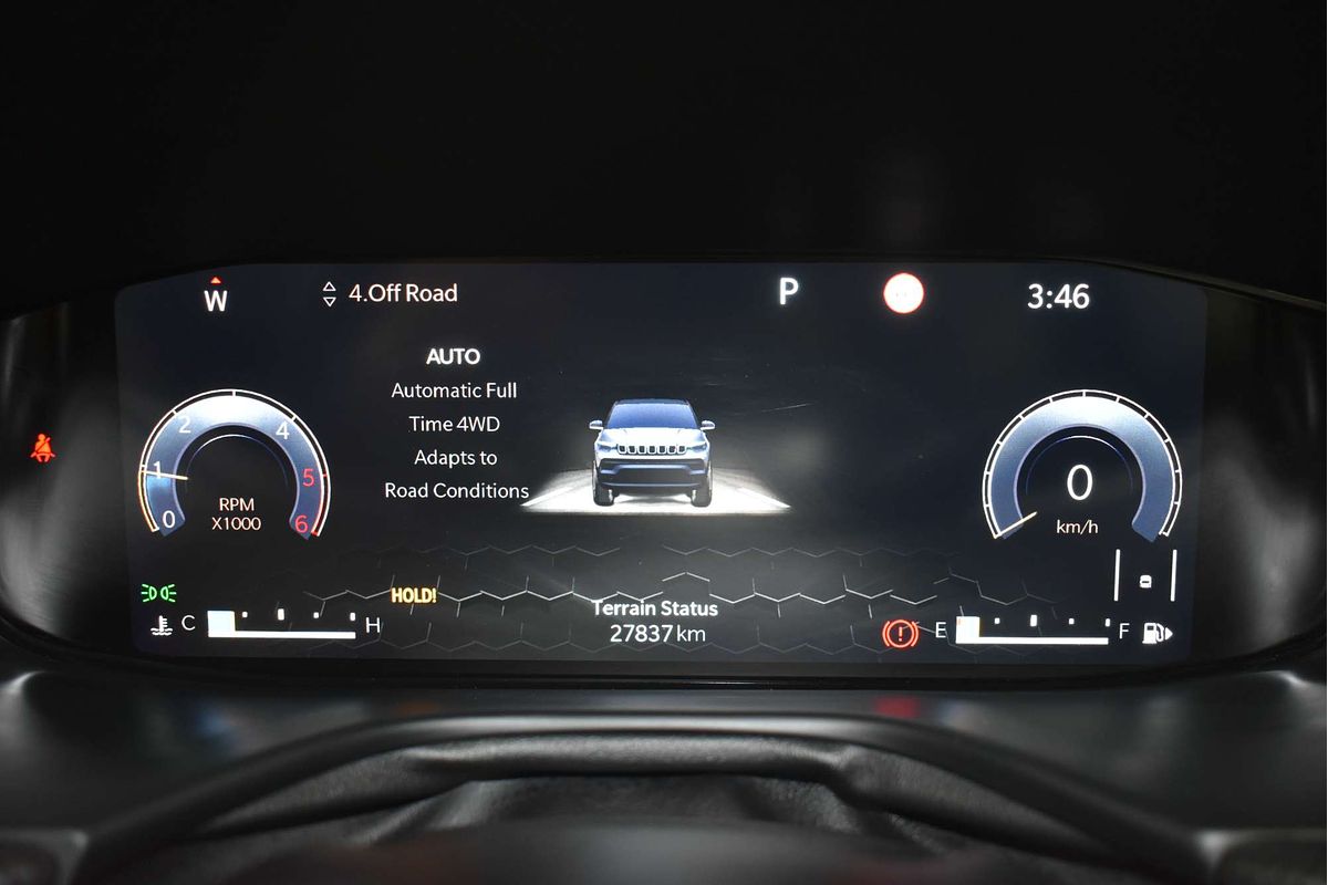 2021 Jeep Compass Trailhawk M6