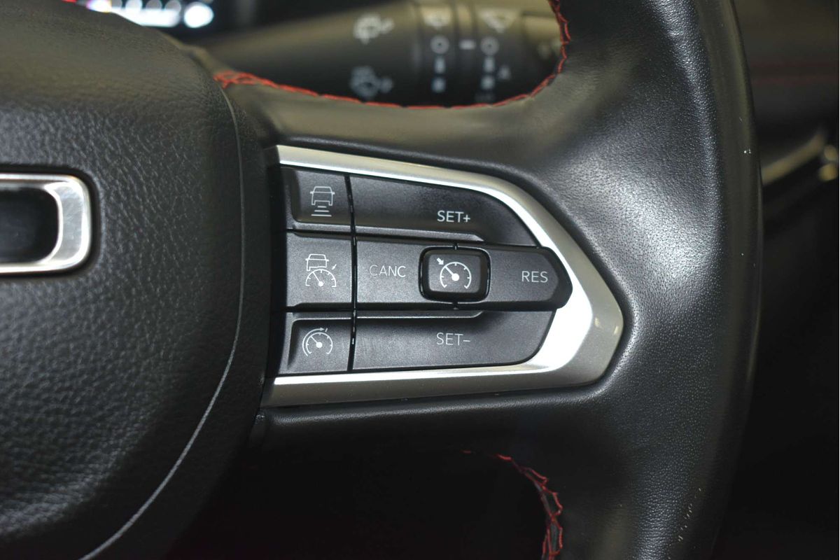2021 Jeep Compass Trailhawk M6