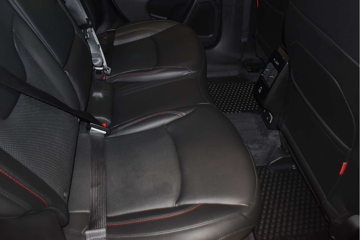 2021 Jeep Compass Trailhawk M6