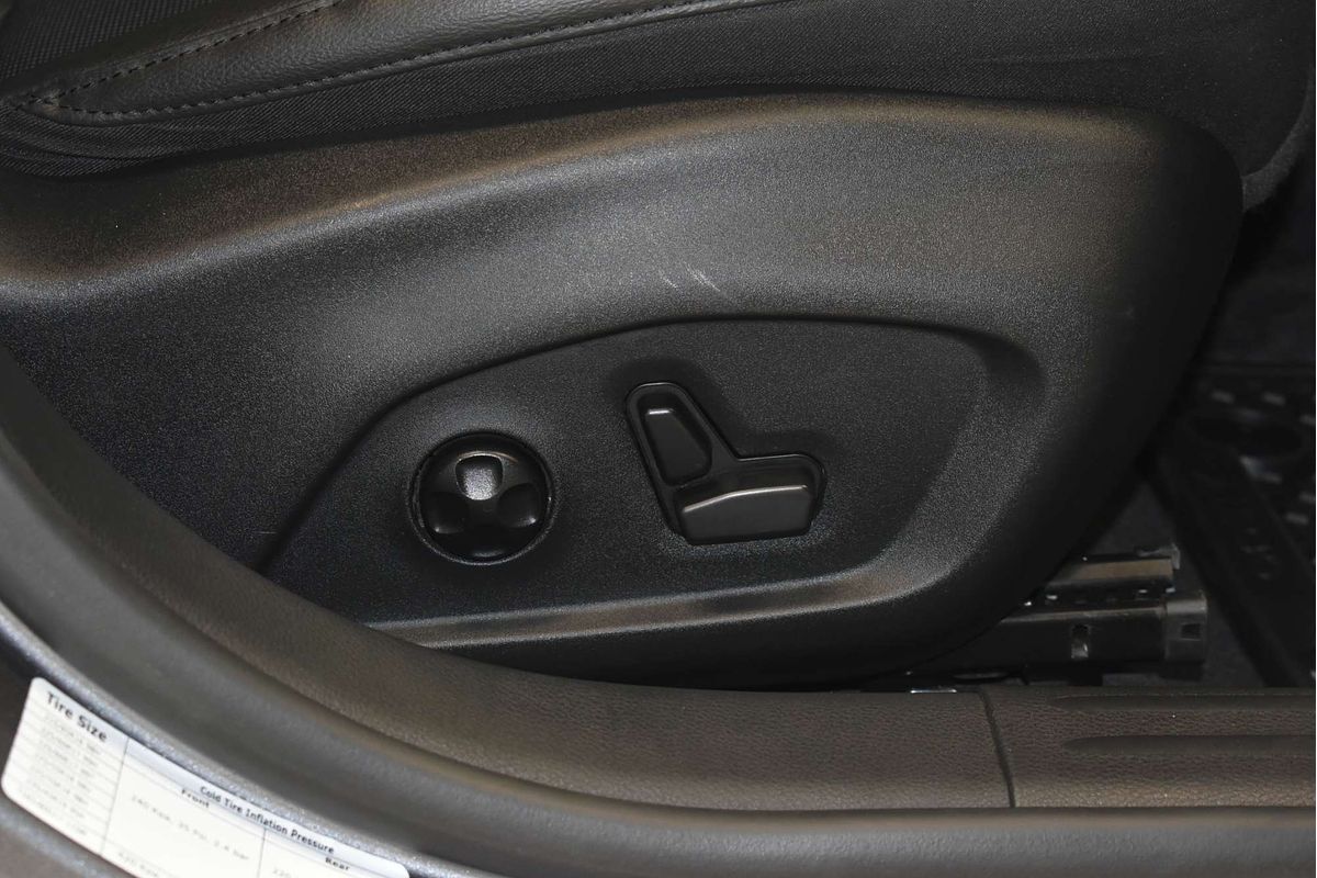 2021 Jeep Compass Trailhawk M6