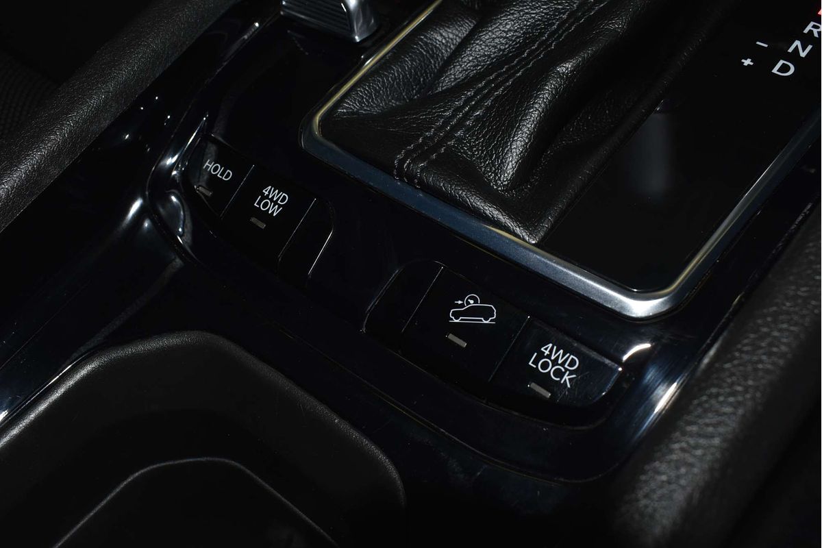 2021 Jeep Compass Trailhawk M6