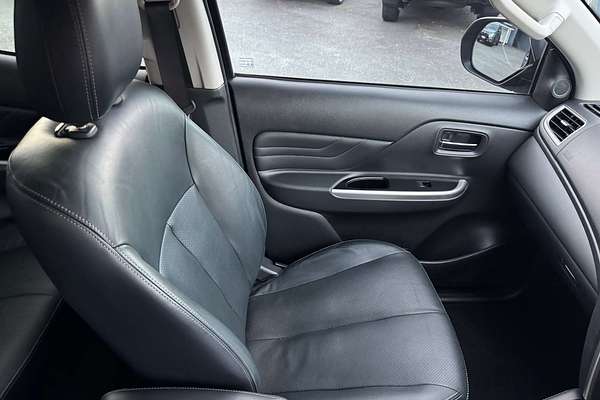 2020 Mitsubishi Triton GSR MR 4X4