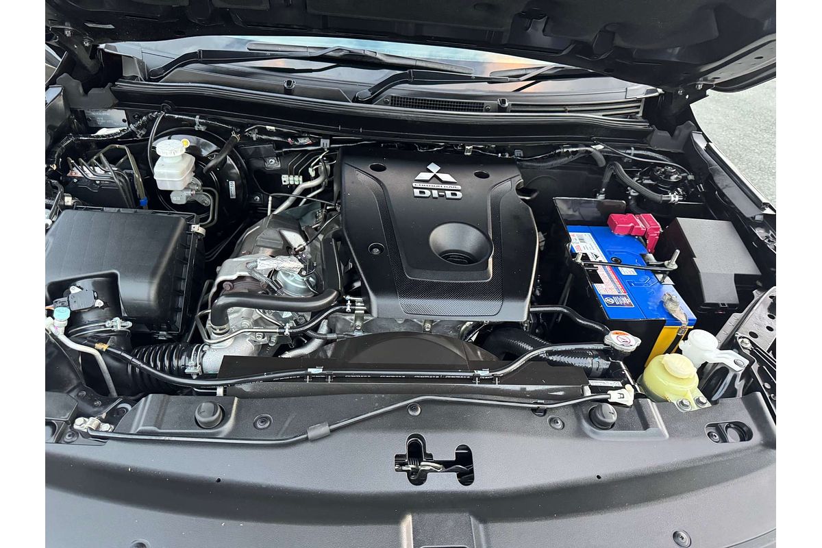 2020 Mitsubishi Triton GSR MR 4X4