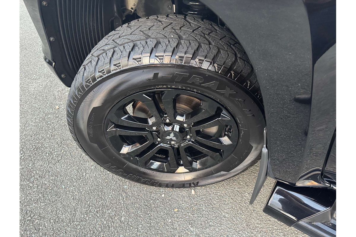 2020 Mitsubishi Triton GSR MR 4X4
