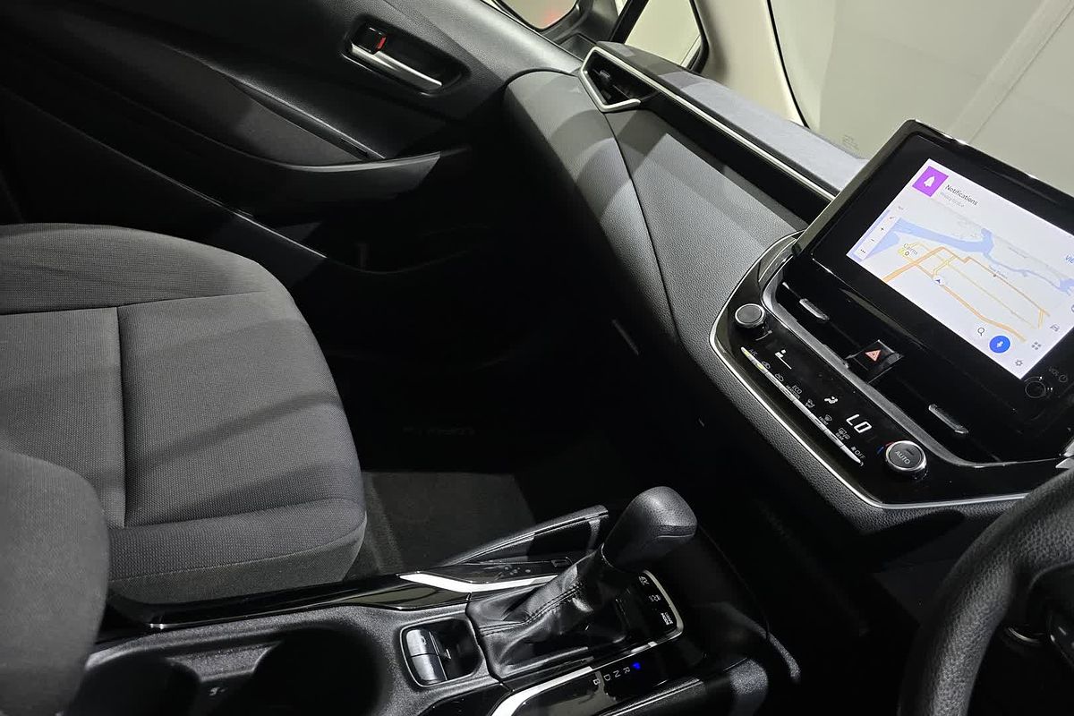 2022 Toyota COROLLA SEDAN HYBRID Corolla Sedan Hybrid Ascent Sport 1.8L Auto CVT ZWE219R