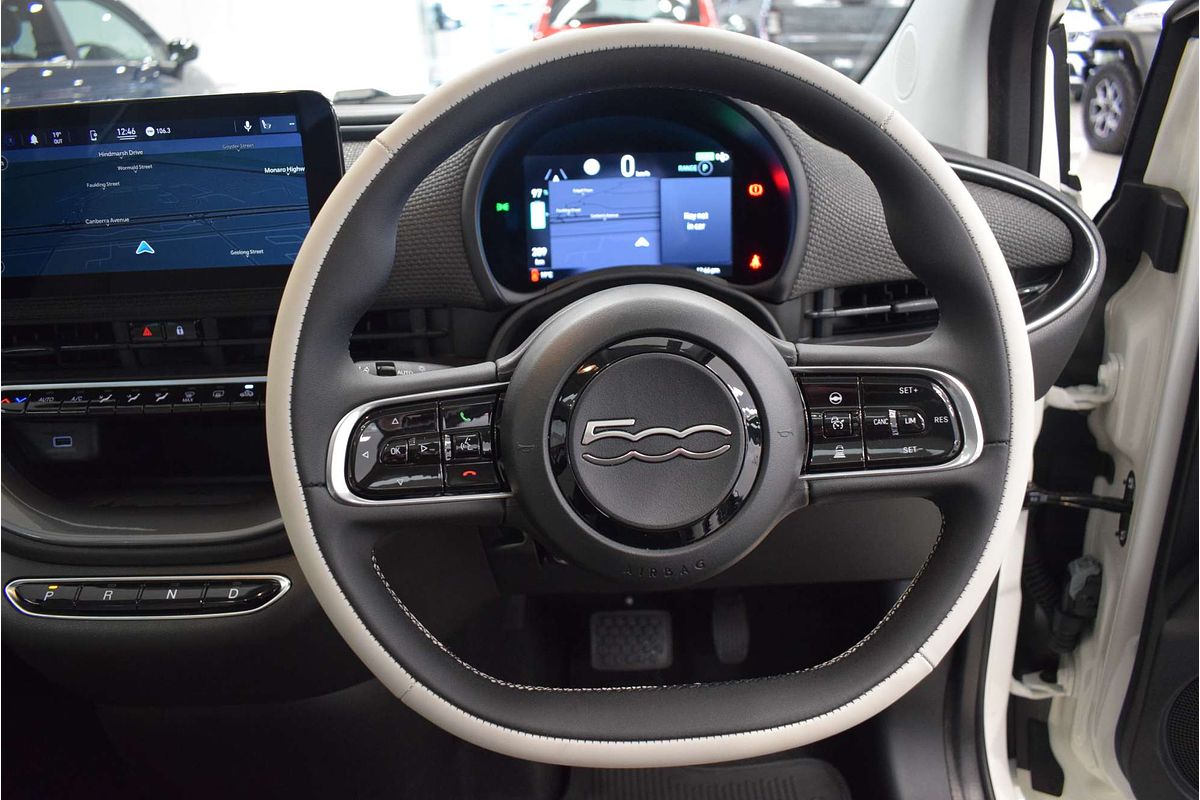 2023 Fiat 500e La Prima