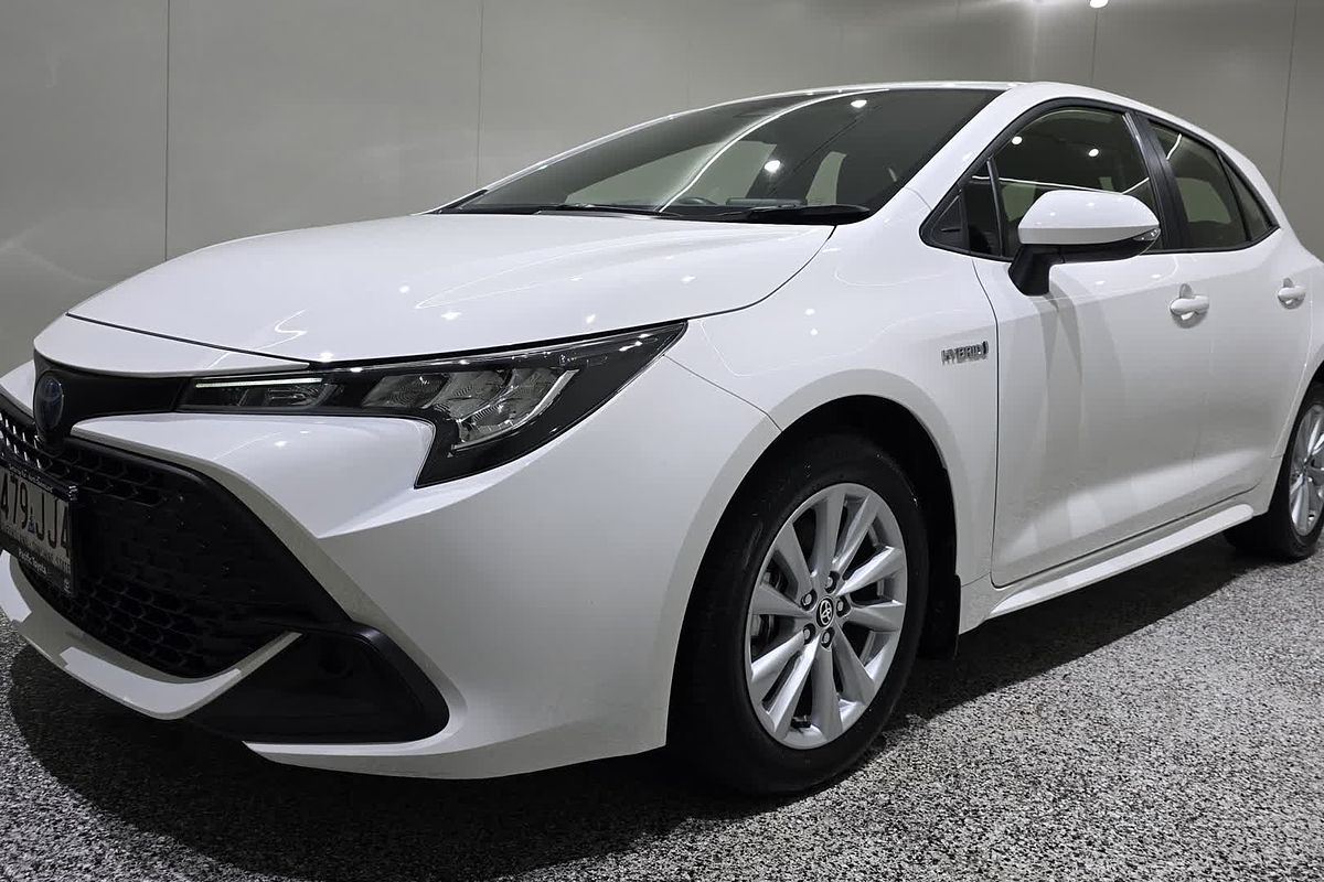 2024 Toyota Corolla Ascent Sport Hybrid ZWE219R