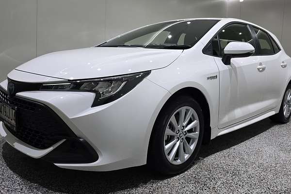2024 Toyota Corolla Ascent Sport Hybrid ZWE219R