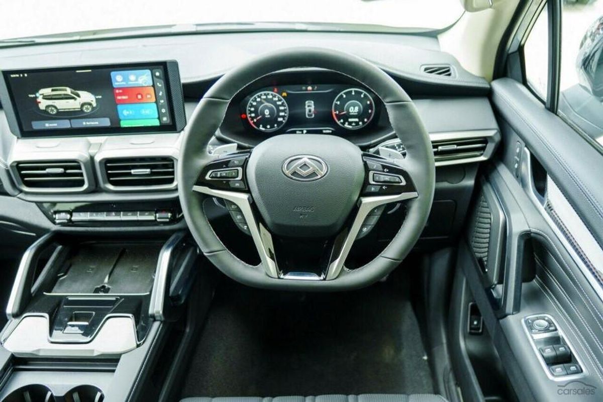 2024 LDV D90 Executive SV9A