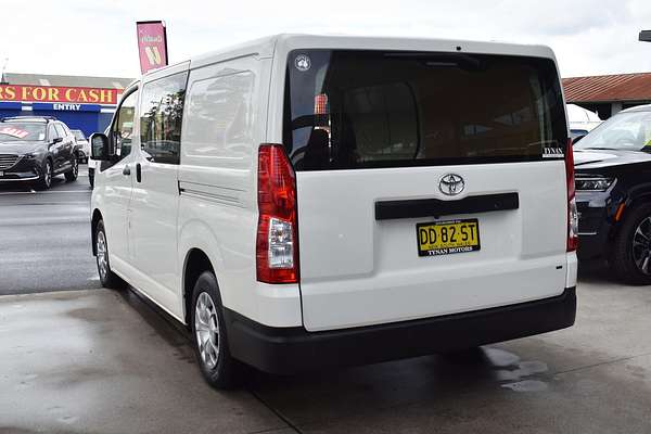 2022 Toyota Hiace GDH300R LWB