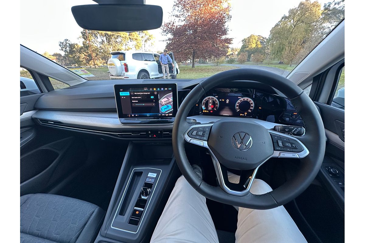 2025 Volkswagen Golf 110TSI Life 8.5