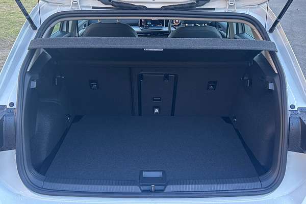 2025 Volkswagen Golf 110TSI Life 8.5