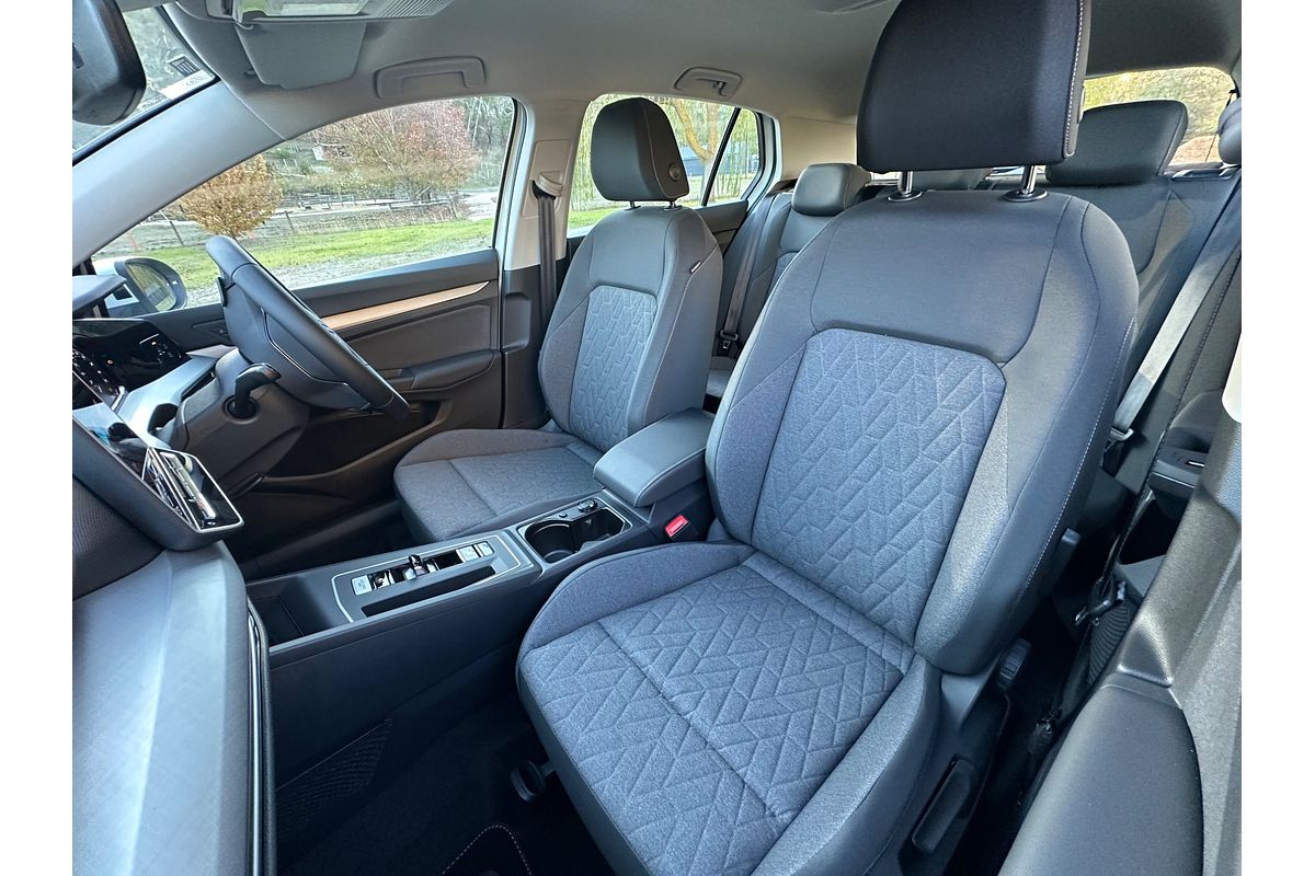 2025 Volkswagen Golf 110TSI Life 8.5